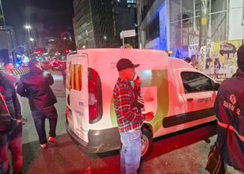 Vazamento de gás interdita rua do Centro de SP, dizem bombeiros